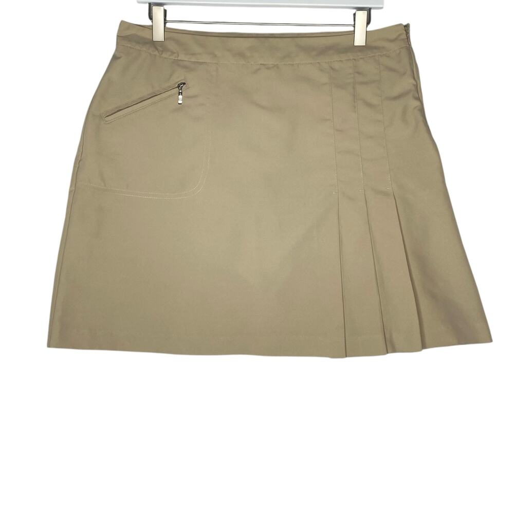 IZOD Golf Classix Skort Beige Side Pleat Activewear Size 8 Tennis Pickle Ball